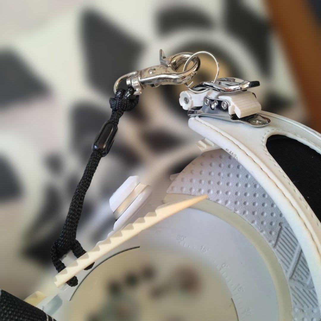 スノボ　スノーボード　白　BURTON　板　雪　レジャー　メンズ　訳あり