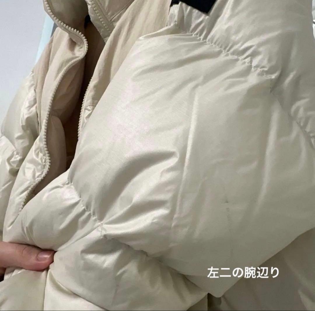   ホワイトダウンジャケット