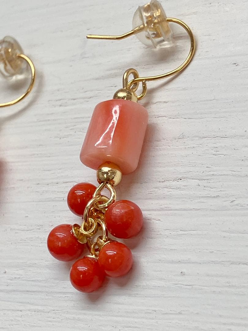 桃色珊瑚と赤珊瑚のピアス