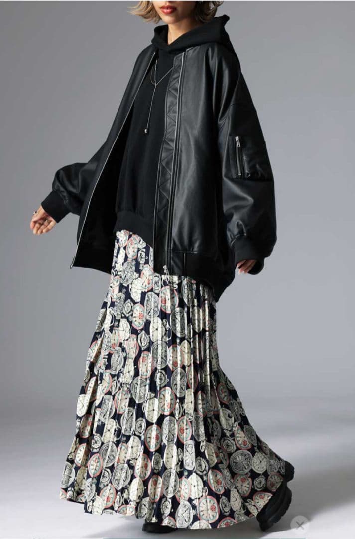 ★土日限定★アンティカ完売品レザーMA−1ブラック