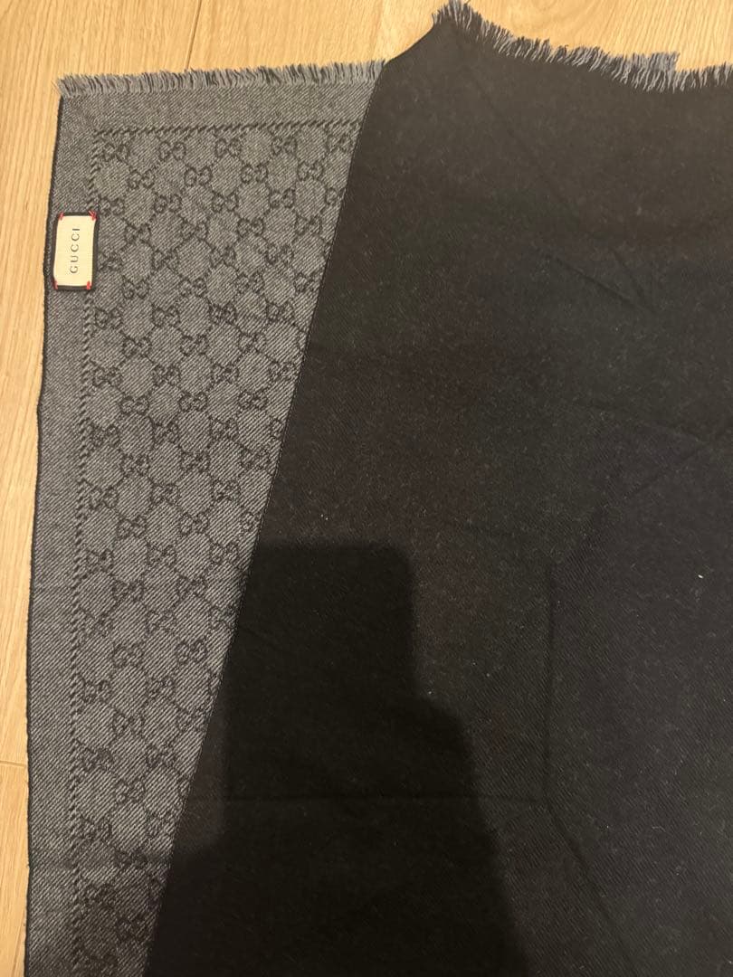 GUCCI GGパターン マフラー グレー/ブラック