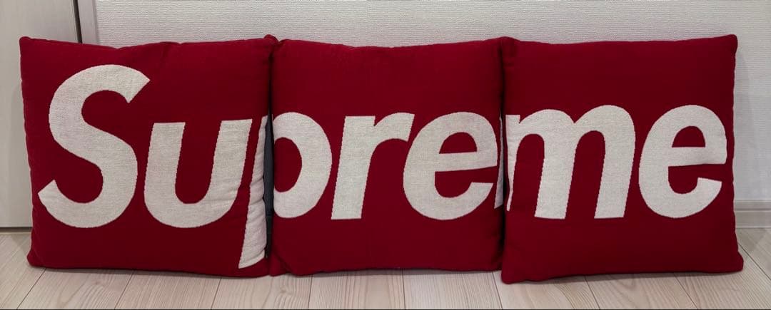 Supreme Jules Pansu Pillows Red クッション