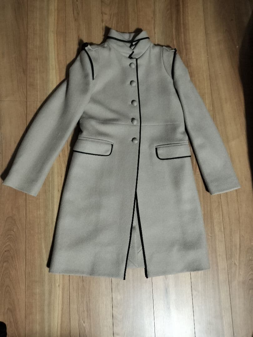 VALENTINO ROMA ヴァレンティノローマべージュ系 38 M相当