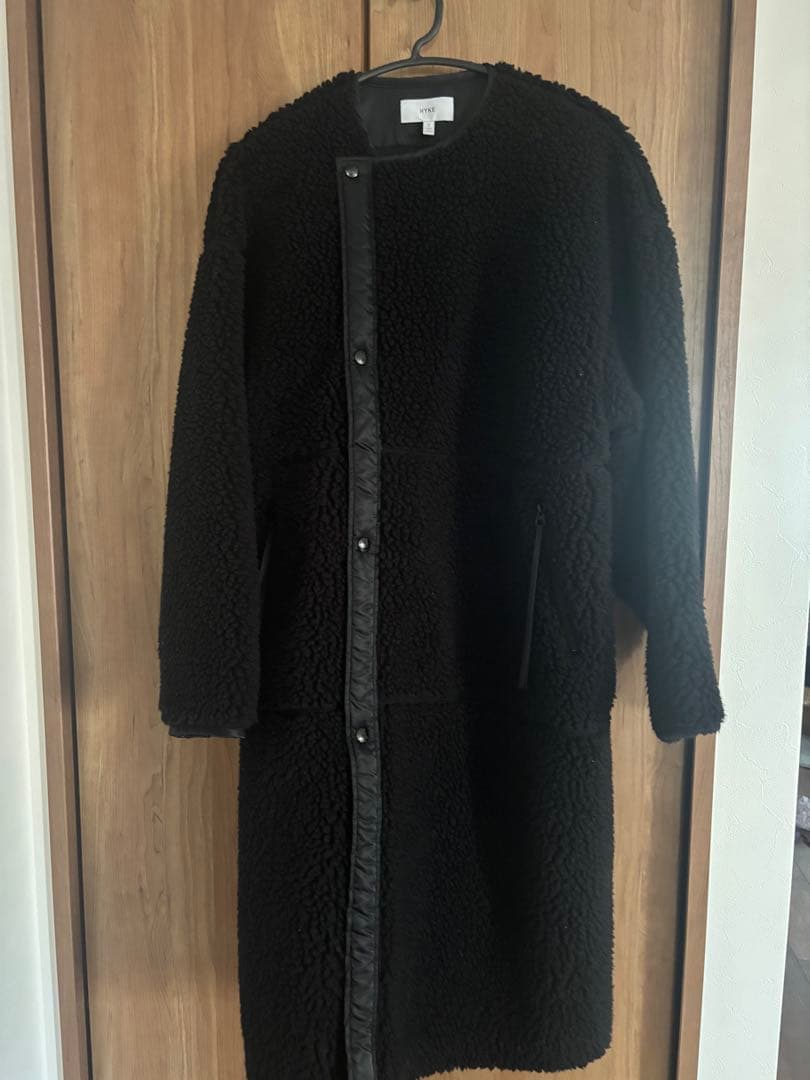 HYKE ハイク　ボアコート　ブラック