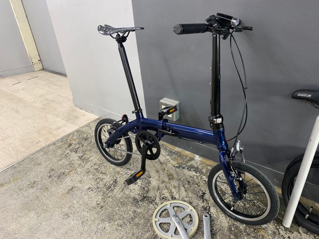 ルノーLight8のOEM車体★8kg★再塗装★オマケ付き★14インチ