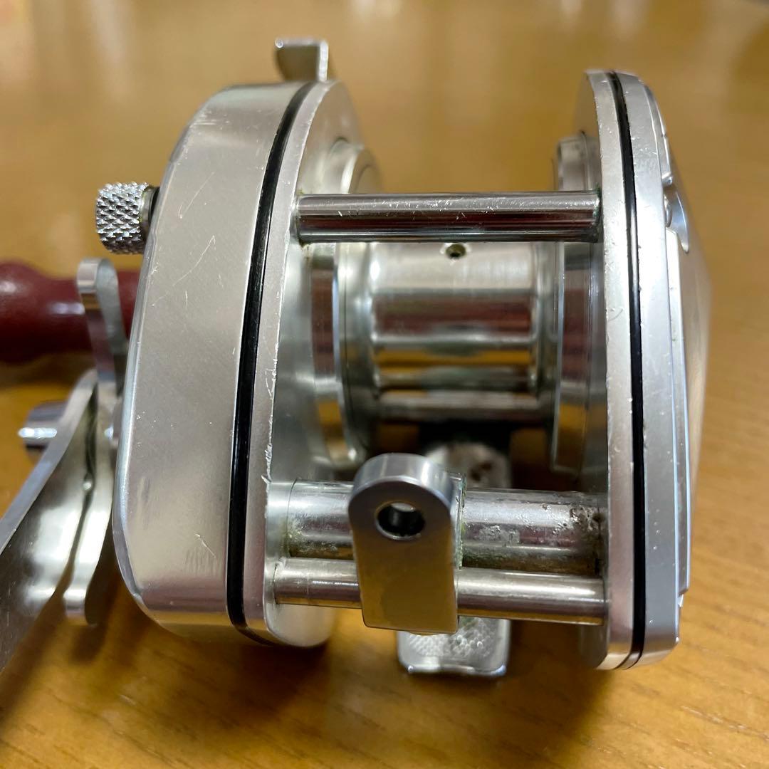 シマノ バンタム 300 Bantam