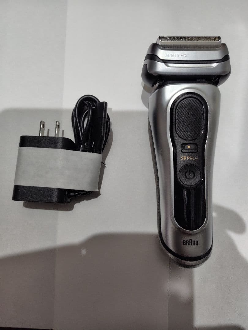 ドラ　ブラウン　シリーズ9Pro+　シェーバー