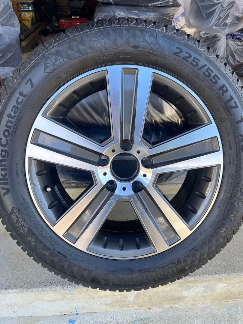 225/55 R17 スタッドレスタイヤとホイールセット