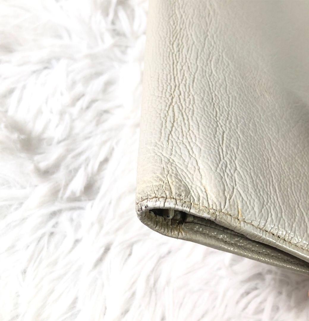 シャネル　CHANEL　ココマーク　レザー　メンズ　長財布　白　ビンテージ