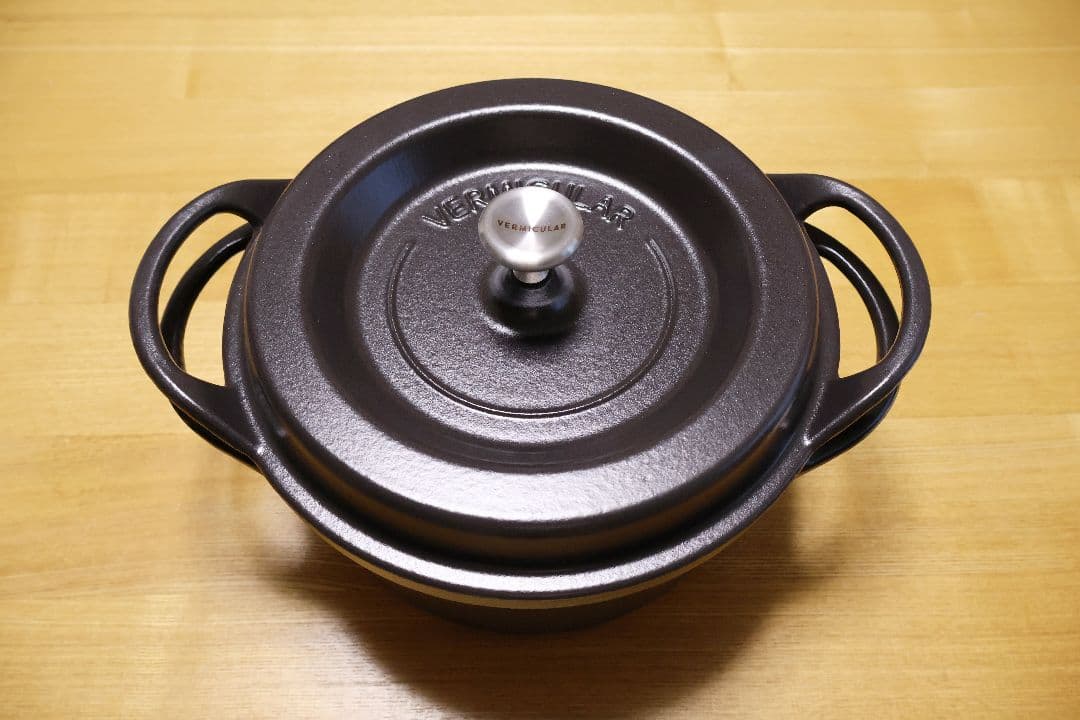 【未使用】バーミキュラ オーブンポット 22cm ブラック 黒