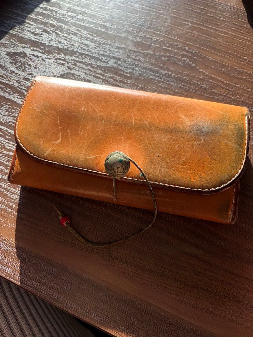 goro’s オールドゴローズ　サドルレザー 長財布 コンチョ付き