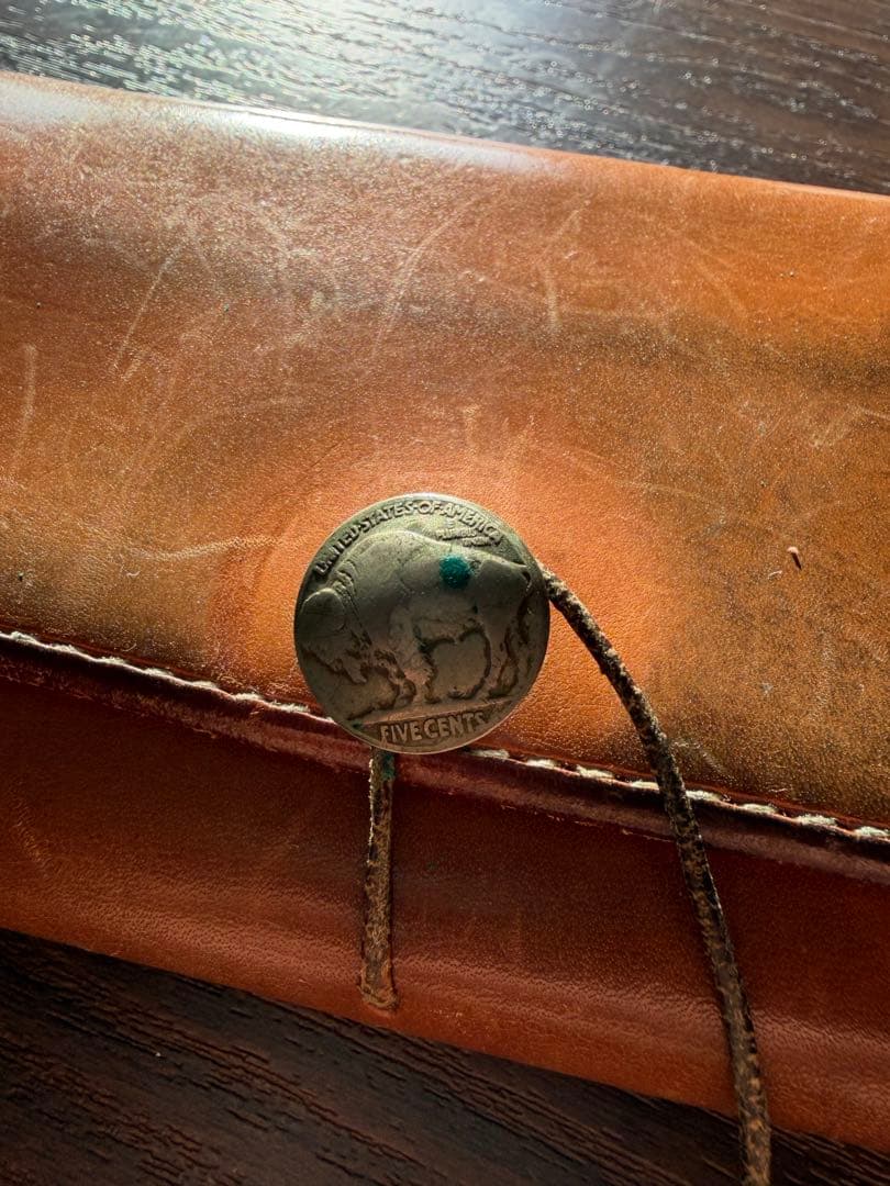 goro’s オールドゴローズ　サドルレザー 長財布 コンチョ付き