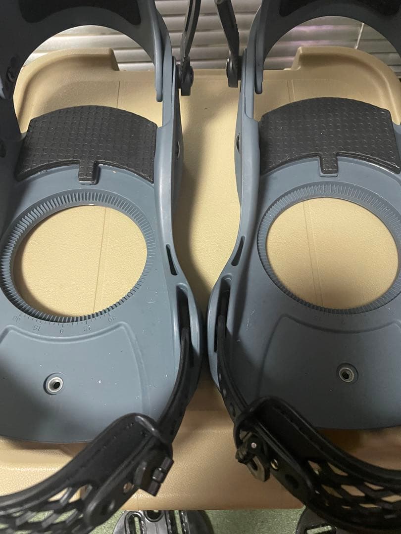 UNION スノーボード ビンディング フォース　Mサイズ　グレー