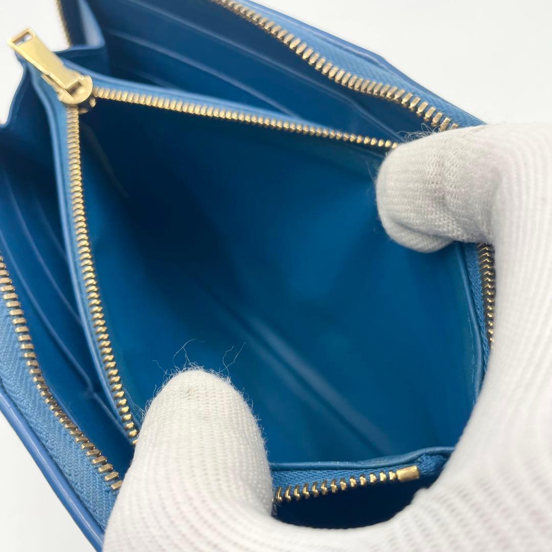 定価14.8万・極美品ボッテガ ヴェネタ カセット ラウンドジップ 長財布ブルー