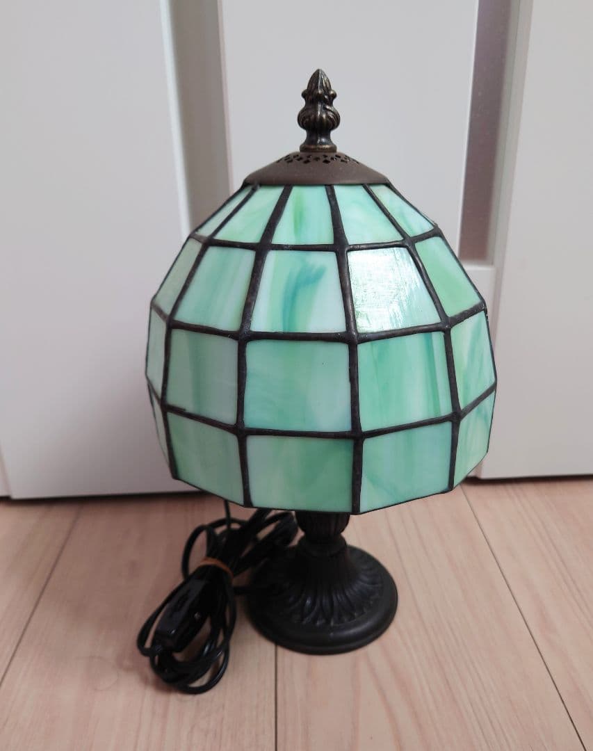 ステンドグラスランプ　テーブルスタンド