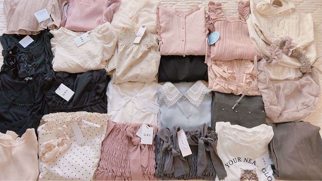 レディース　50点セット　お洋服　バッグ　小物