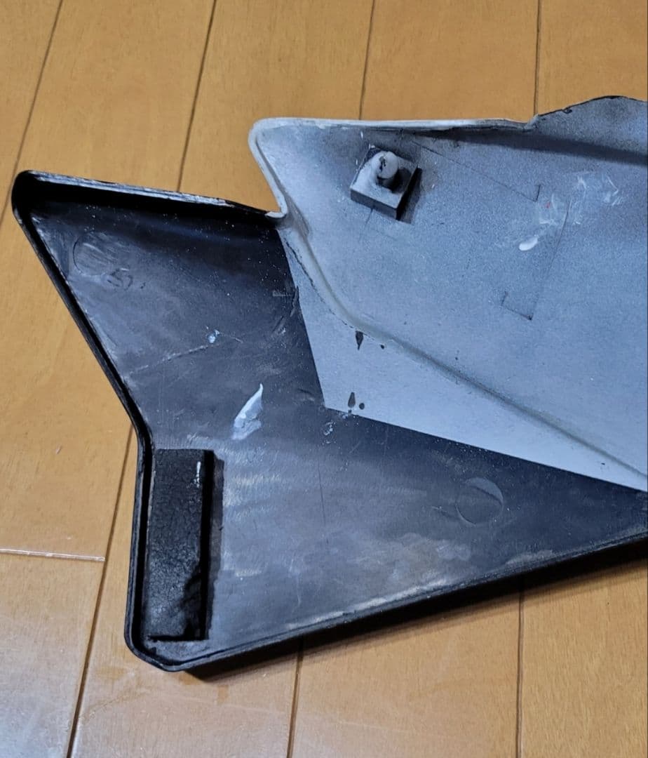 ヤマハ TZR250 1KT テールカウル