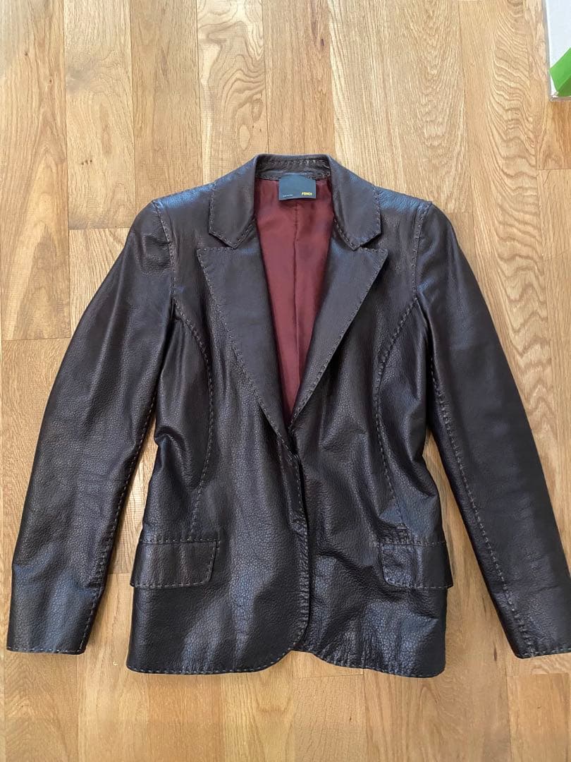 S*e様 FENDI ダークブラウン レザージャケット 38