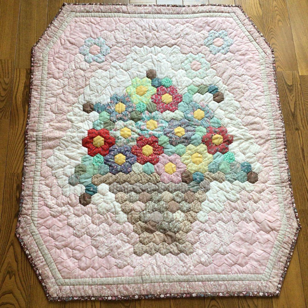 更にお値下げ　花籠　フラワーバスケット　ハンドメイドキルト　ヘキサゴン　手縫い