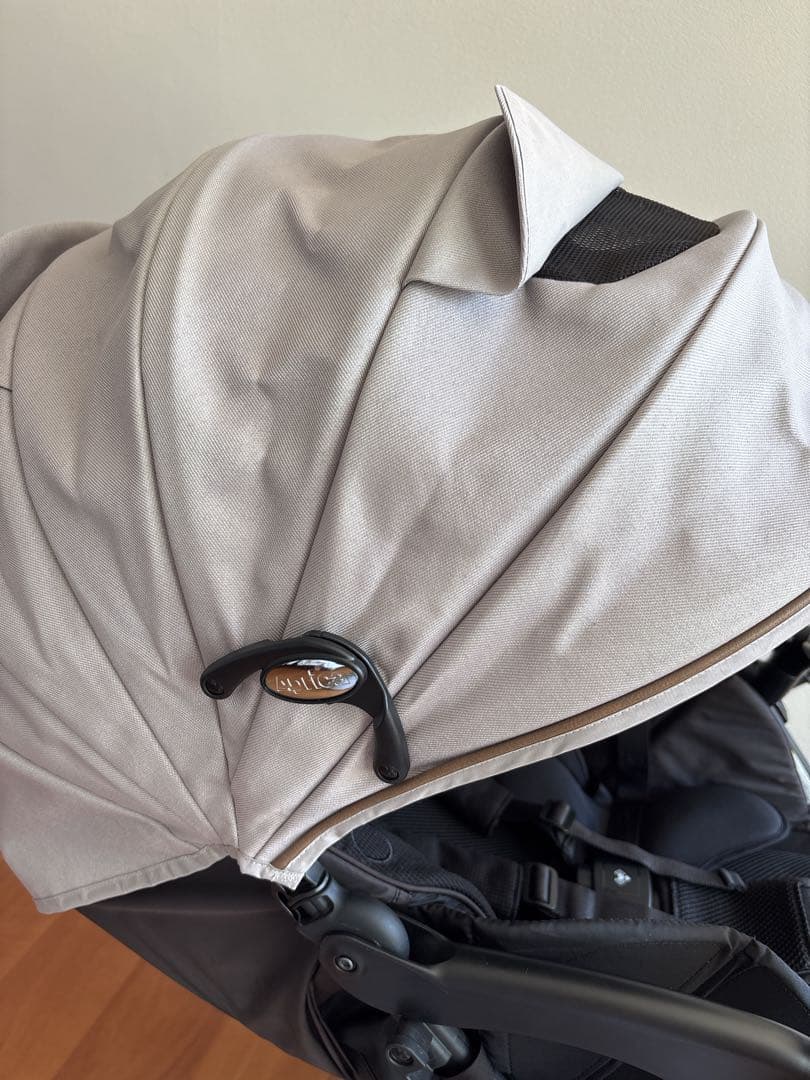 【美品】Apricaアップリカ ベビーカーラクーナビッテクッション２０２３年製