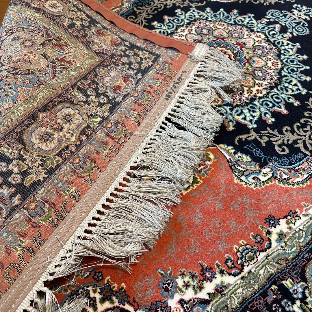 【新品未使用】ペルシャ産　絨毯　機械織　メダリオン　ボタニカル　オリエント