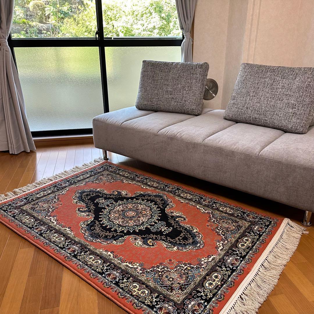 【新品未使用】ペルシャ産　絨毯　機械織　メダリオン　ボタニカル　オリエント