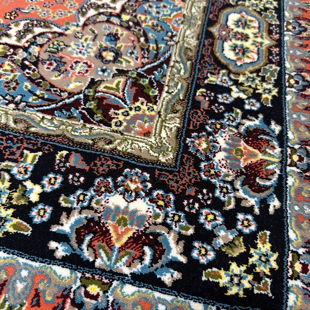 【新品未使用】ペルシャ産　絨毯　機械織　メダリオン　ボタニカル　オリエント