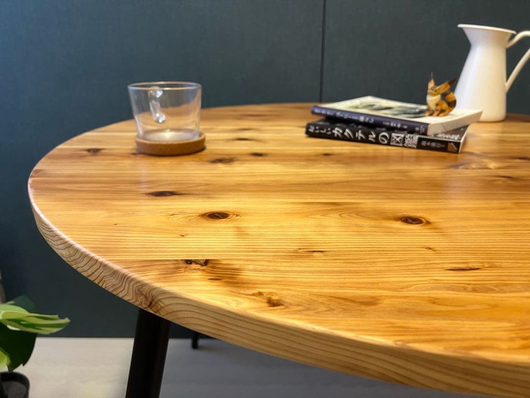 【送料無料】 テーブル 丸形 90cm 杉 Nt アイアン製ボルト連結脚