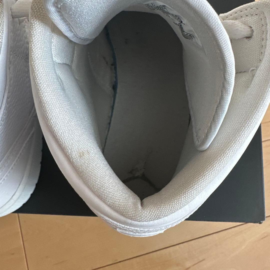 Nike Air Jordan 1 Mid ホワイト