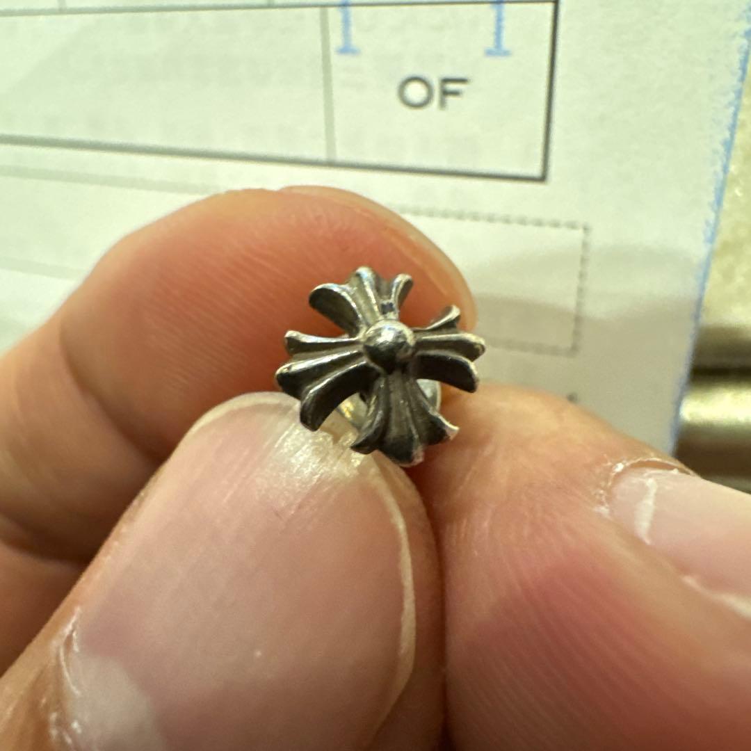 クロムハーツ クロス　ピアス No2 CH PLS/CHプラス