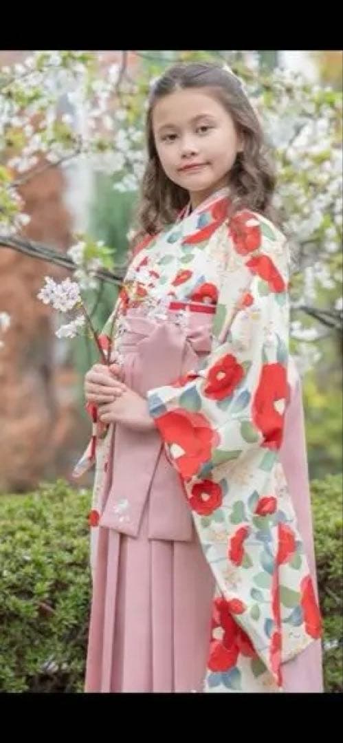美品　キャサリンコテージ　袴クリーニング済み　110センチ　卒園式　椿柄