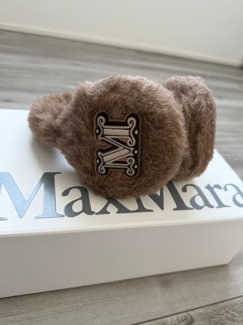 タグ付き新品未使用品　MaxMara テディベア イヤーマフ　ブロンズ