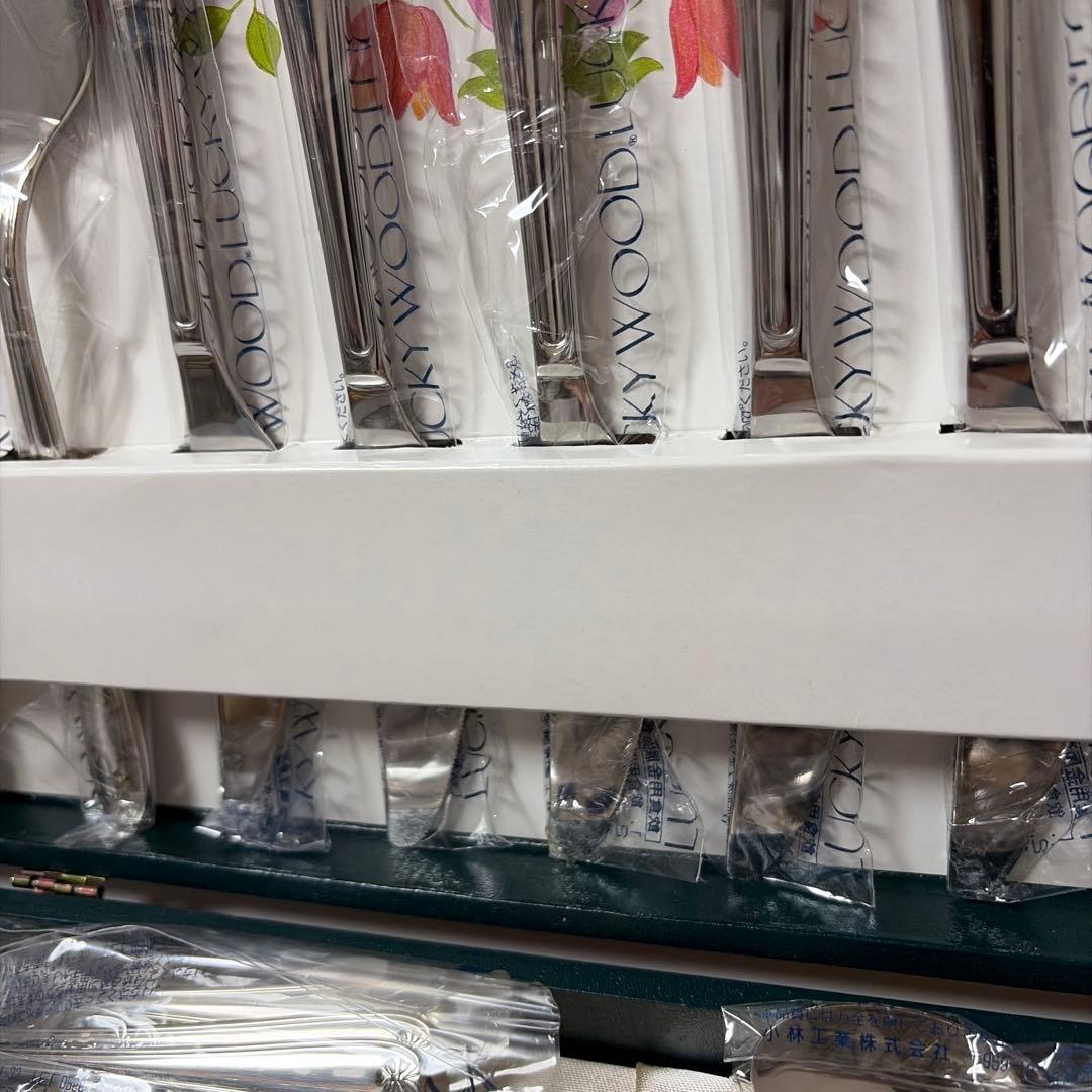 ラッキーウッド　カトラリーセット　マリエッタ　35本　ステンレス　新品未使用