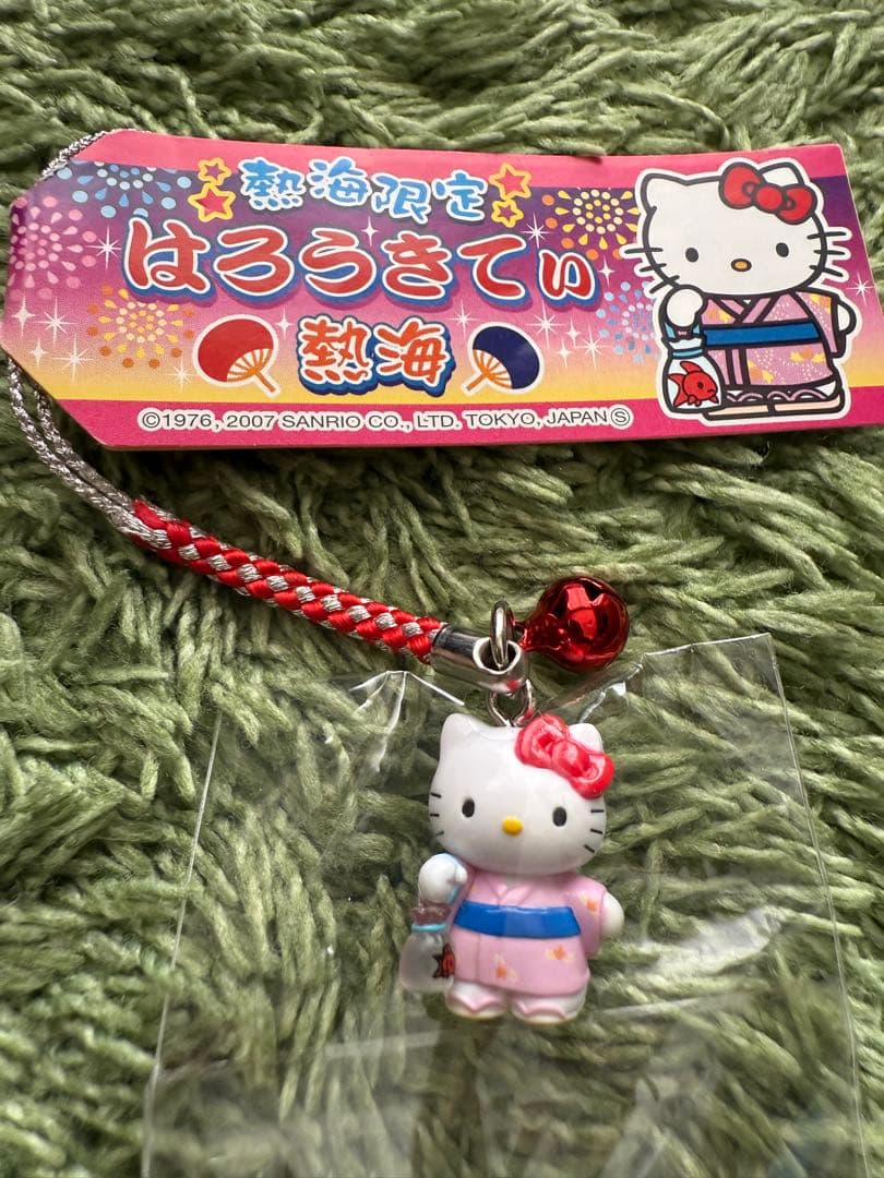d*3様 ハローキティ熱海限定根付ストラップ　熱海