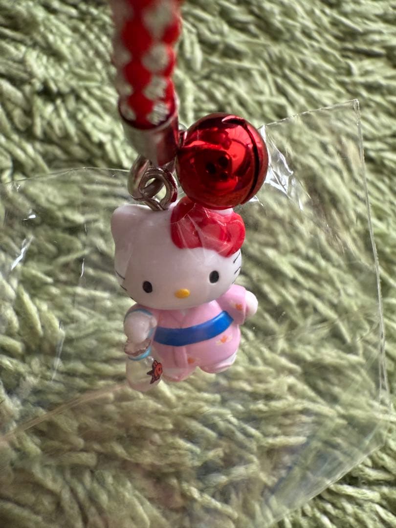 d*3様 ハローキティ熱海限定根付ストラップ　熱海