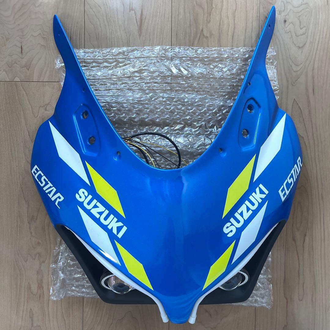 未使用　gsx-r125 アッパーカウル　デメキン　R1風？　パニガーレ風？