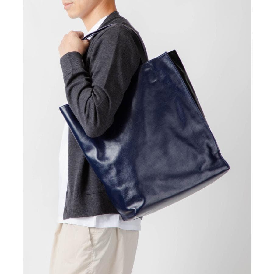 MARNI MUSEO レザートートバッグ　NAVY×BLACK 　O