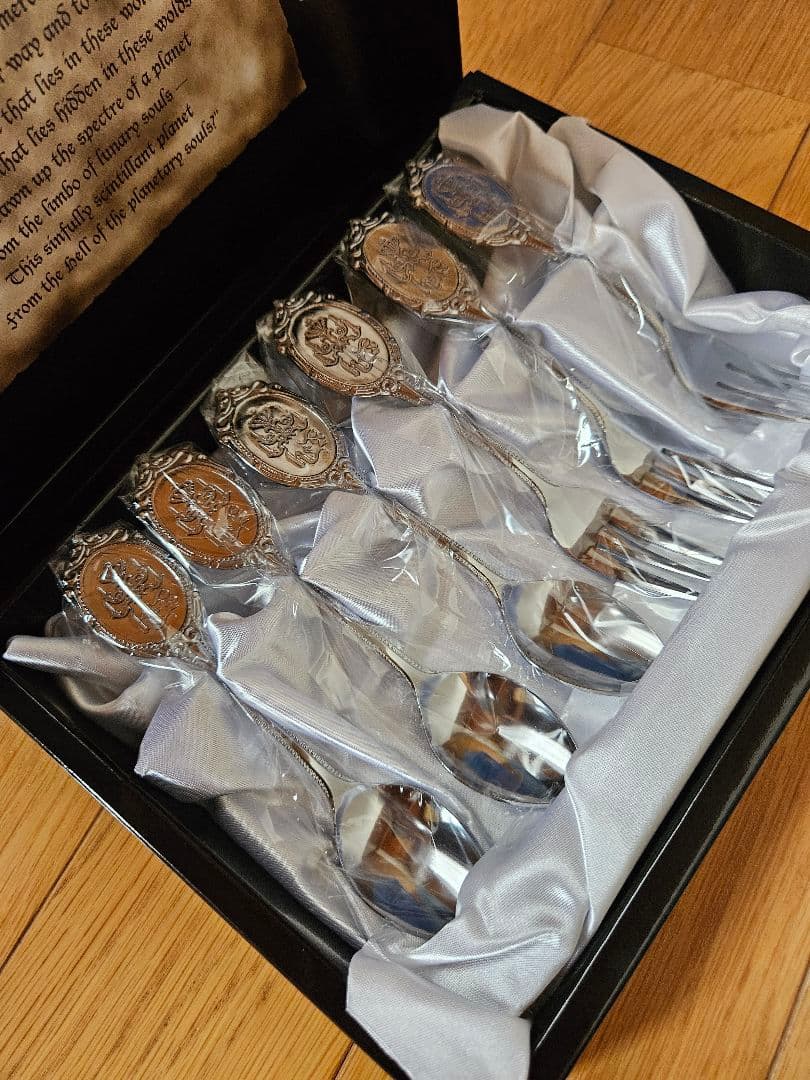 黒執事　ファントム社カトラリーセット　復刻版　シエル　セバスチャン