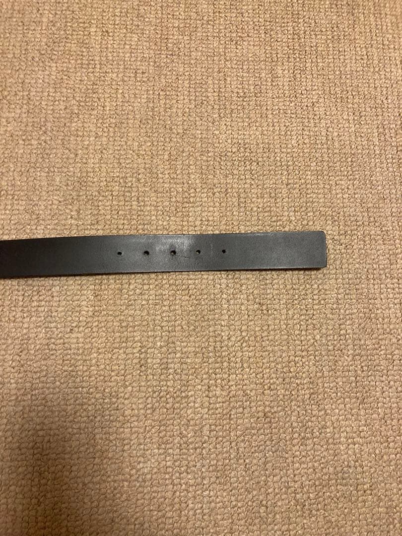 グッチ ベルト 黒 革製　箱と袋付き　全長100センチ 穴5つ