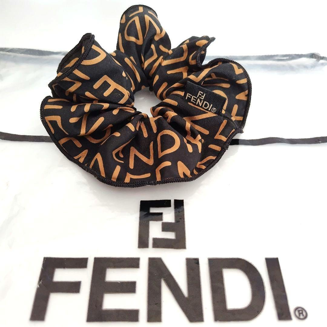 FENDI ロゴ入りべっ甲 バレッタ ブラウン ブラック シュシュ 袋付き 中古