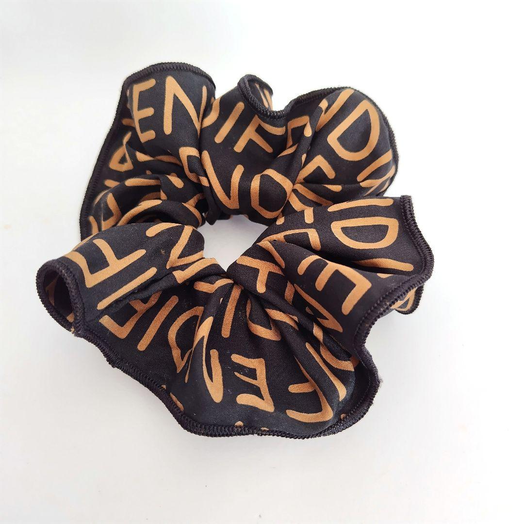 FENDI ロゴ入りべっ甲 バレッタ ブラウン ブラック シュシュ 袋付き 中古