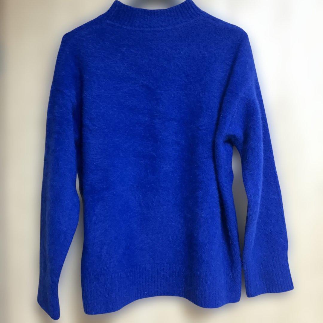 ブルーフォックス100% ロイヤルブルーニット