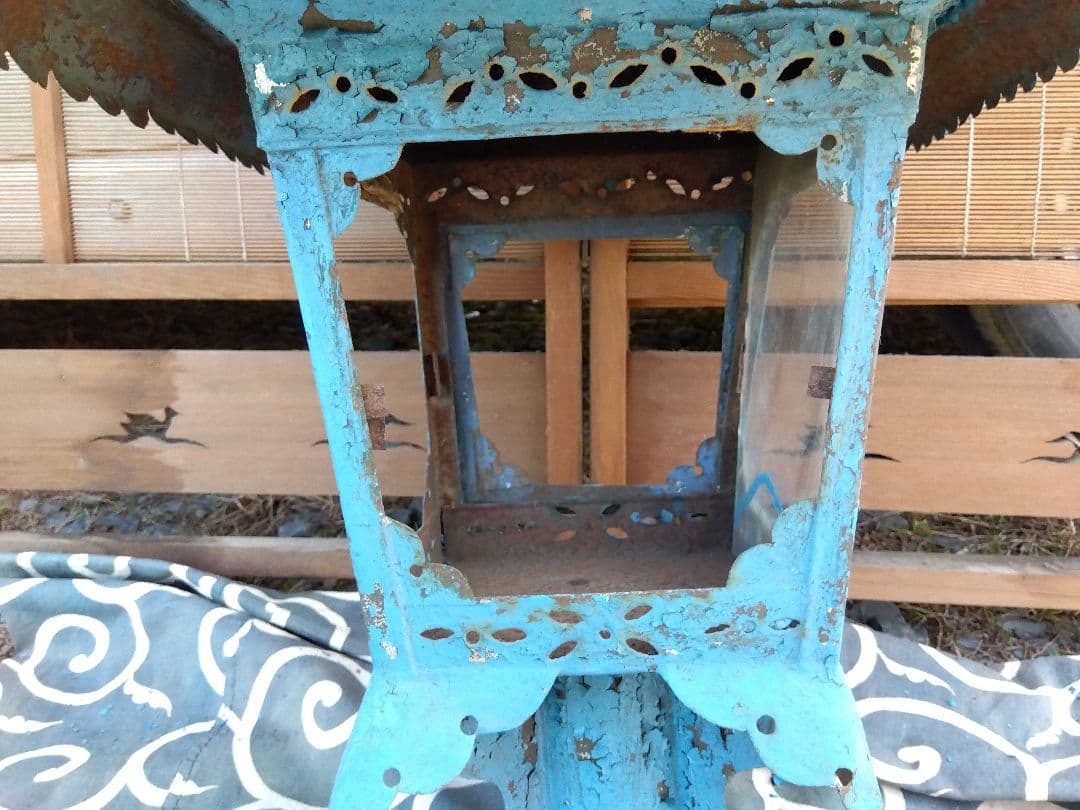 ♪昔のブリキ製の燈籠