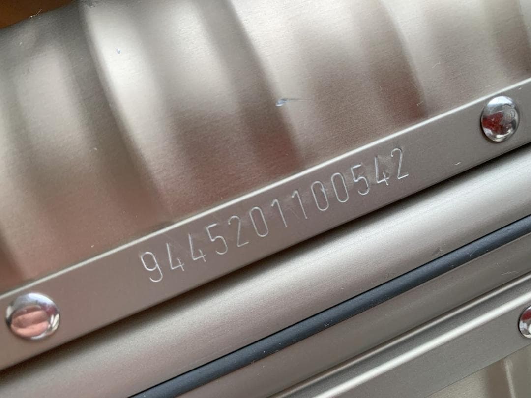 【豆太郎さま専用】RIMOWA TOPAS チタニウム 2輪キャリーケース S