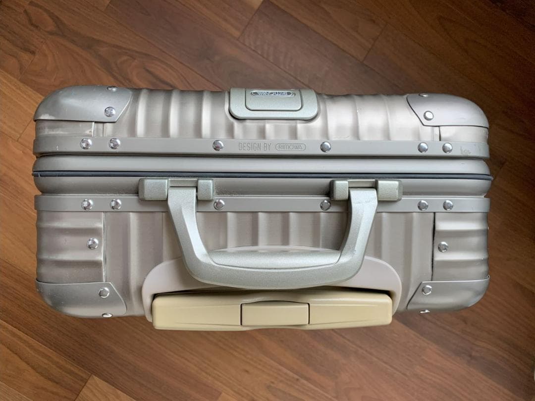 【豆太郎さま専用】RIMOWA TOPAS チタニウム 2輪キャリーケース S