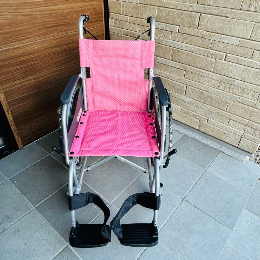 【未使用】カワムラサイクル　自走用　超軽量　車椅子　ふわりす　KF22-40SB