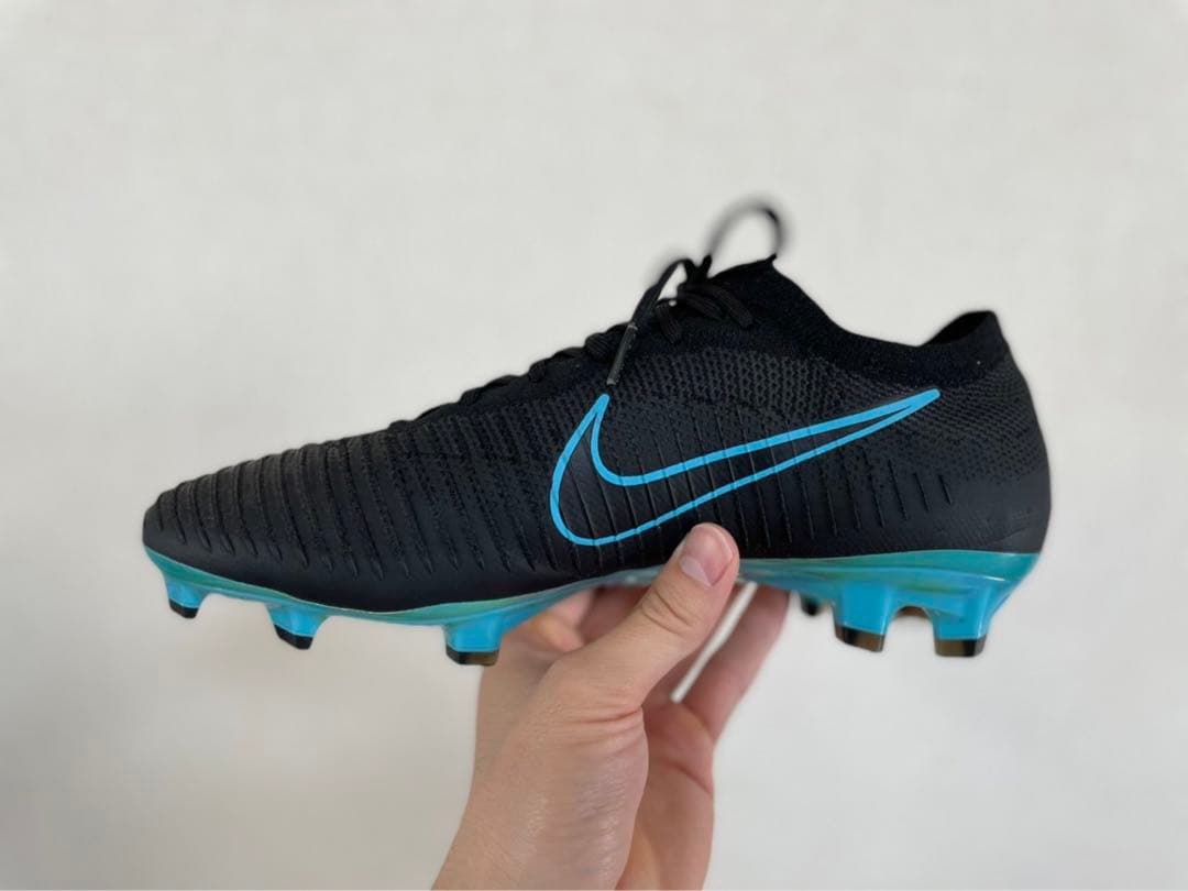 ナイキ　マーキュリアル　モレリア　アディダス　プーマ　マーキュリアルヴェイパー