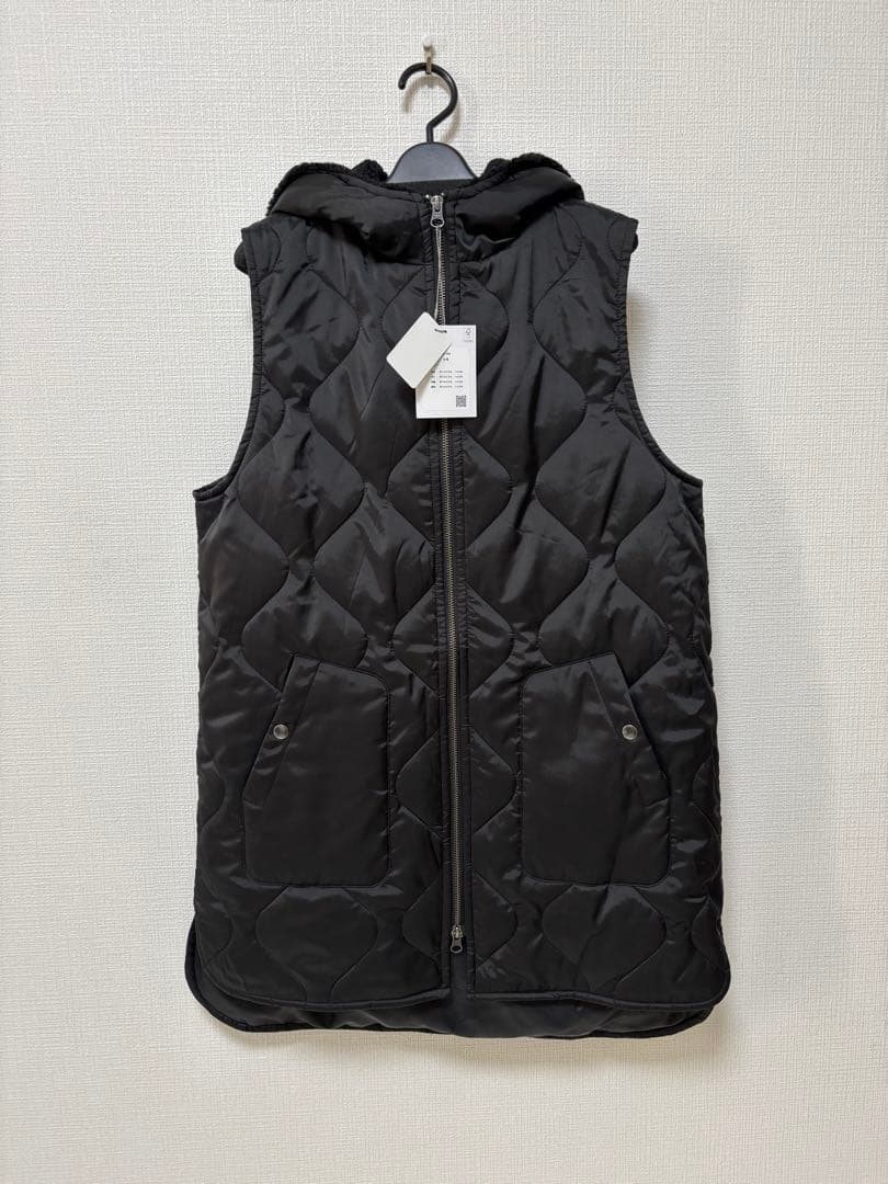 フードボアキルティングベスト￼