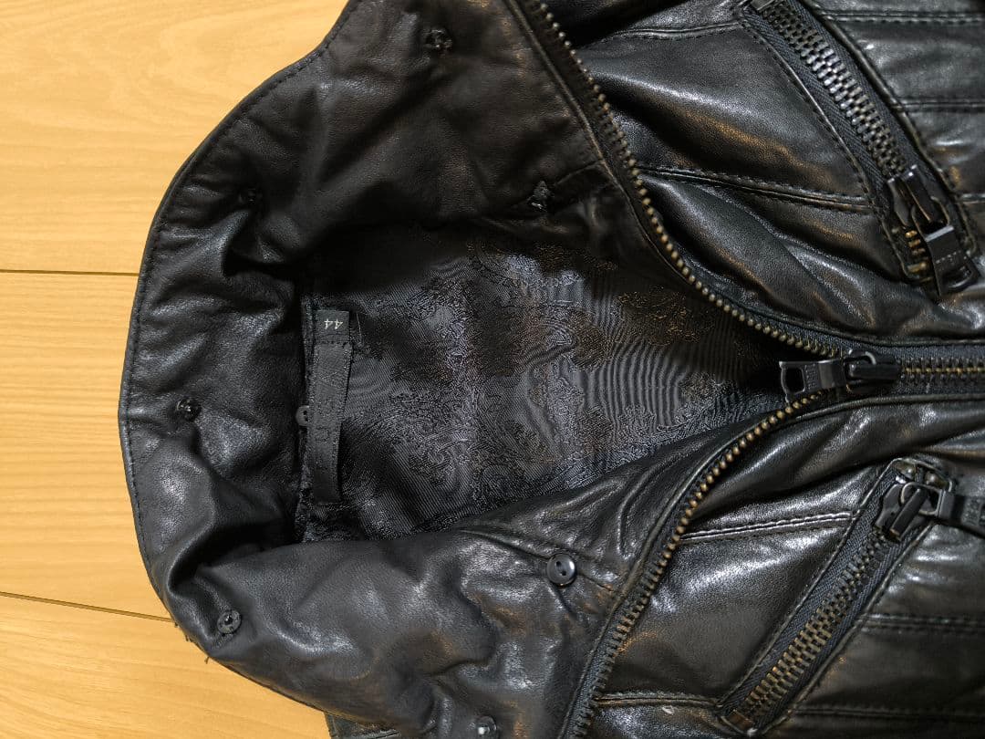 フーガダウンライダースジャケット暖かい