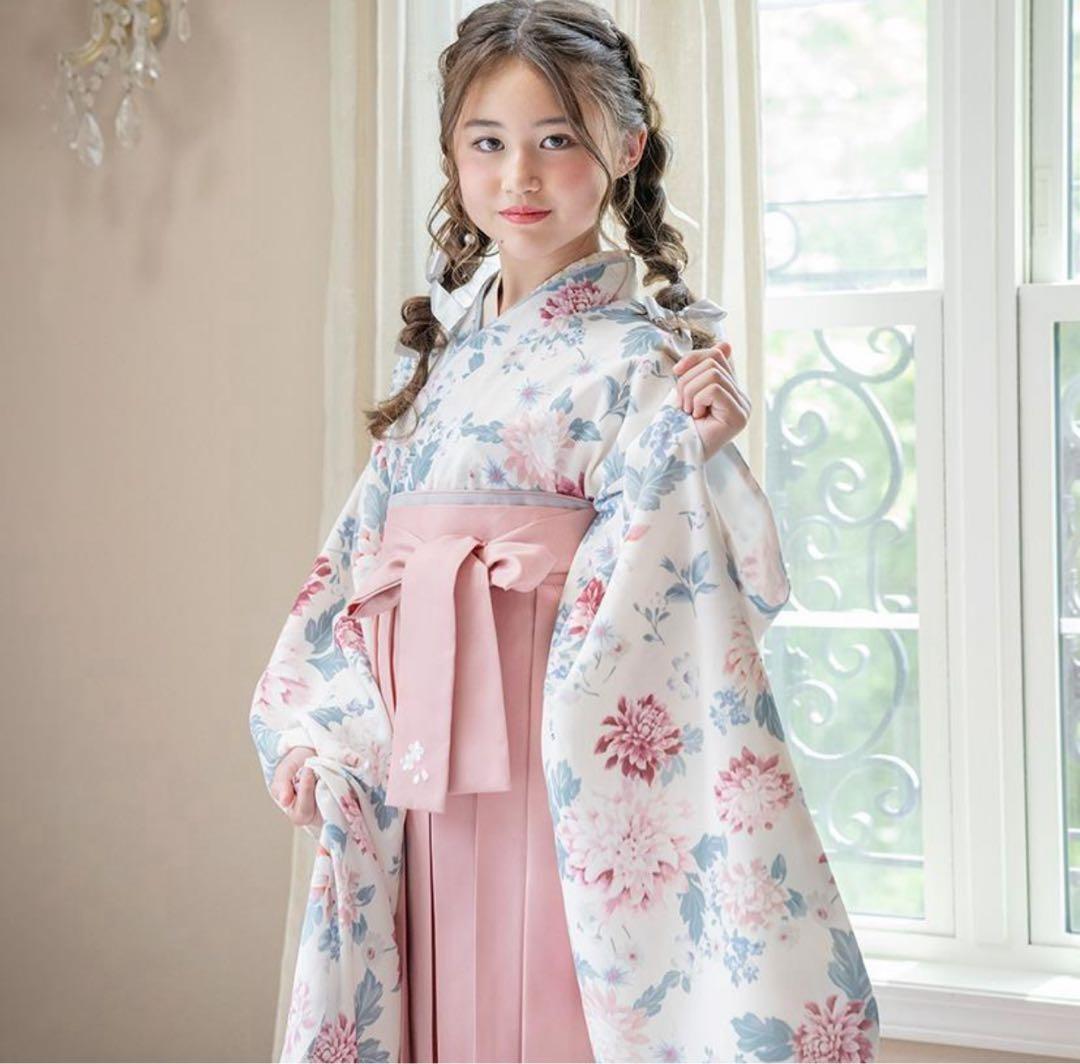 キャサリンコテージ　ダリアベージュ×桃柄 袴